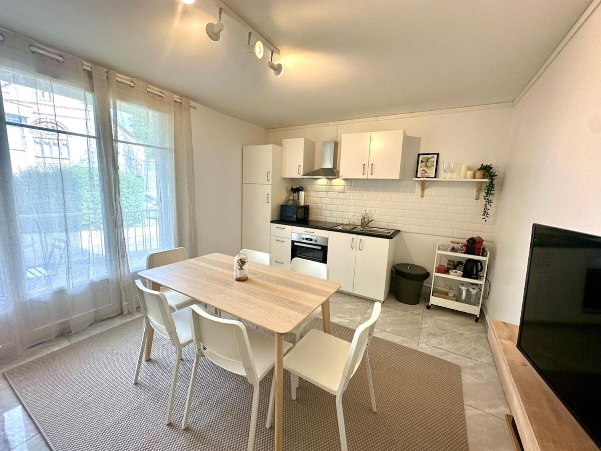 Au Coeur Du Quartier Taittinger Apartman Reims Kültér fotó