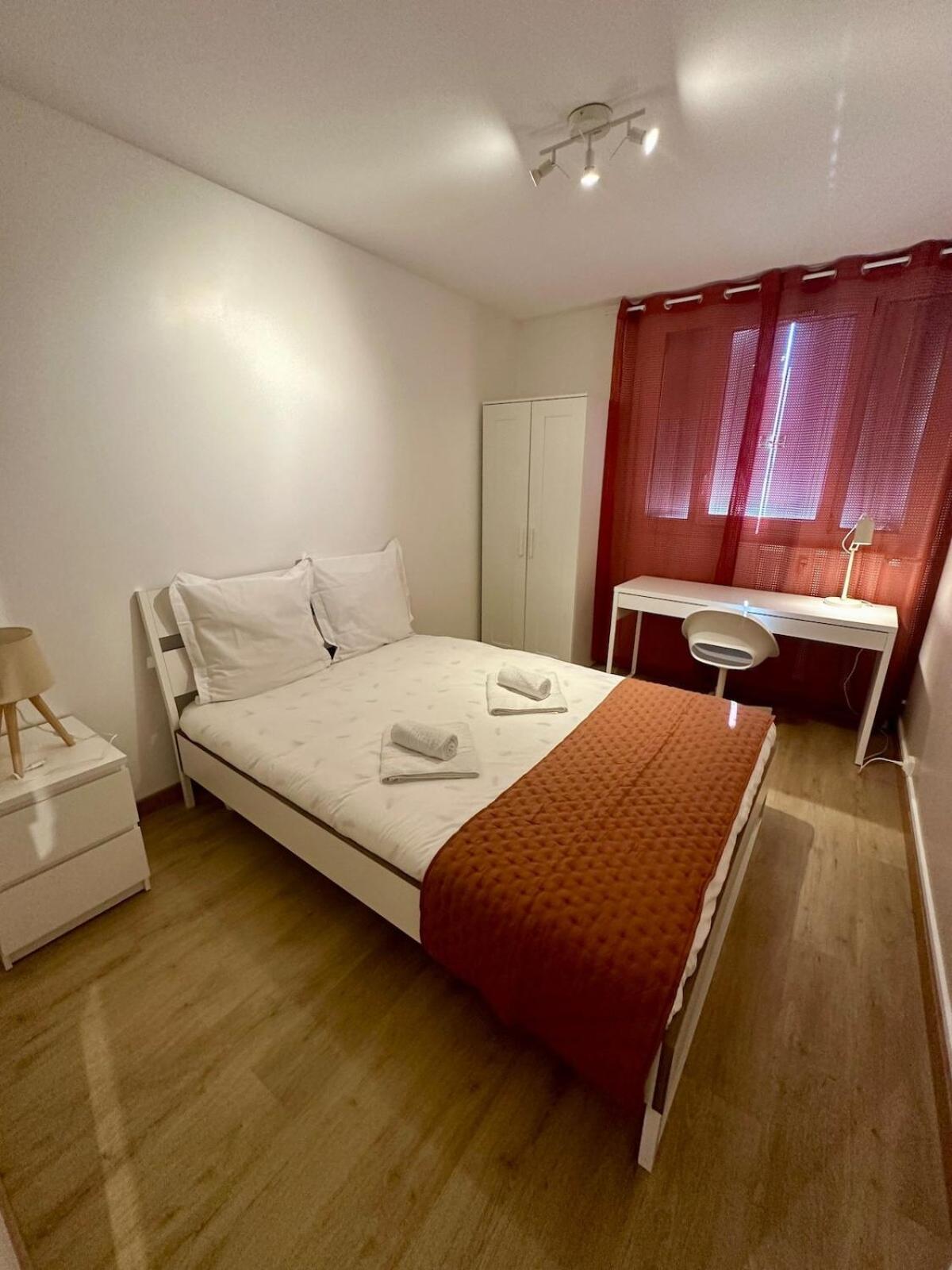 Au Coeur Du Quartier Taittinger Apartman Reims Kültér fotó