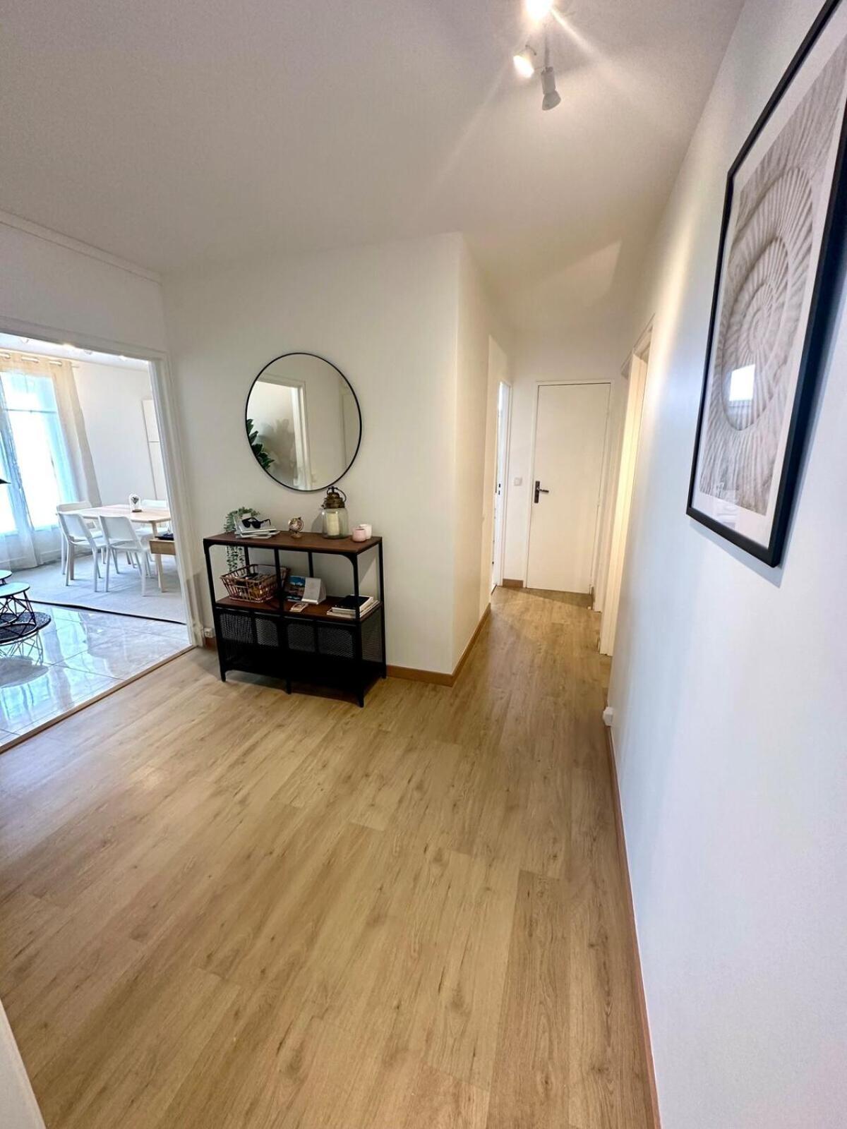 Au Coeur Du Quartier Taittinger Apartman Reims Kültér fotó